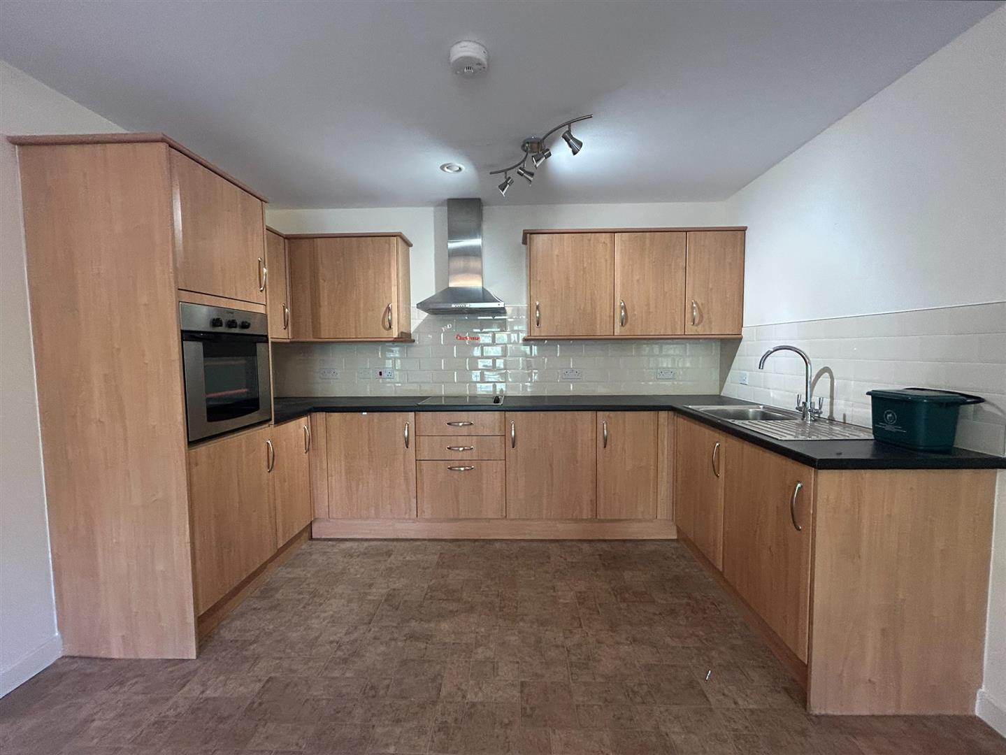 Mariners Court, Lamberts Road, Swansea, SA1 8QW